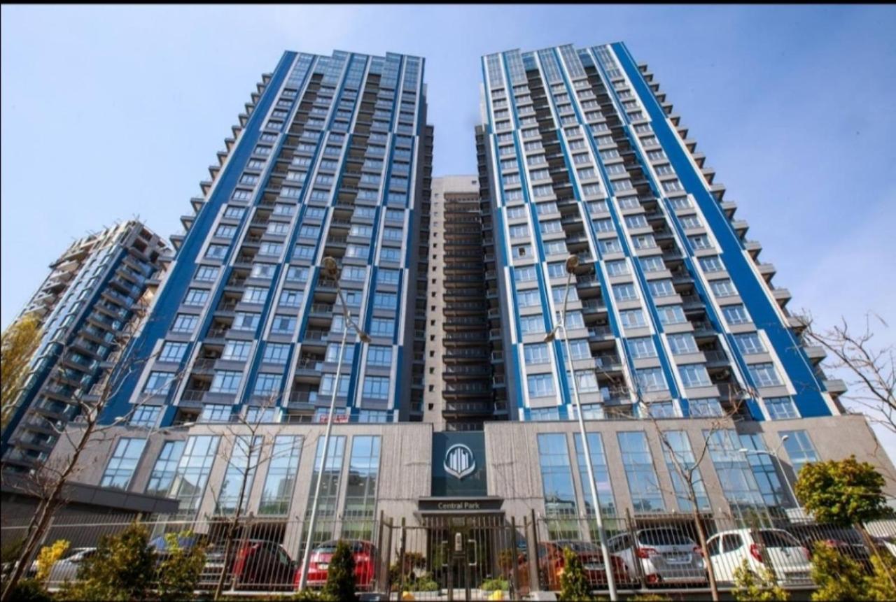 Petrovdom Apartaments 11-212 In Rc Central Park, 7 John Mccain Street Kyiv Exterior foto