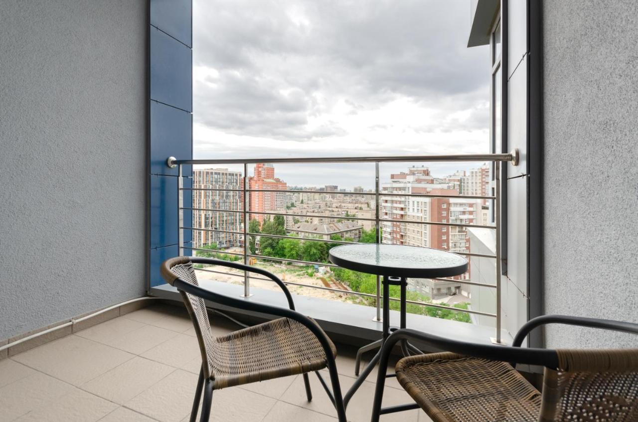 Petrovdom Apartaments 11-212 In Rc Central Park, 7 John Mccain Street Kyiv Exterior foto